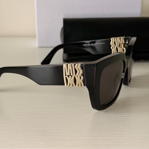 New! Dior Black Sunglasses, MissDior S2I 10A0, Authentic - Picture 9 of 11